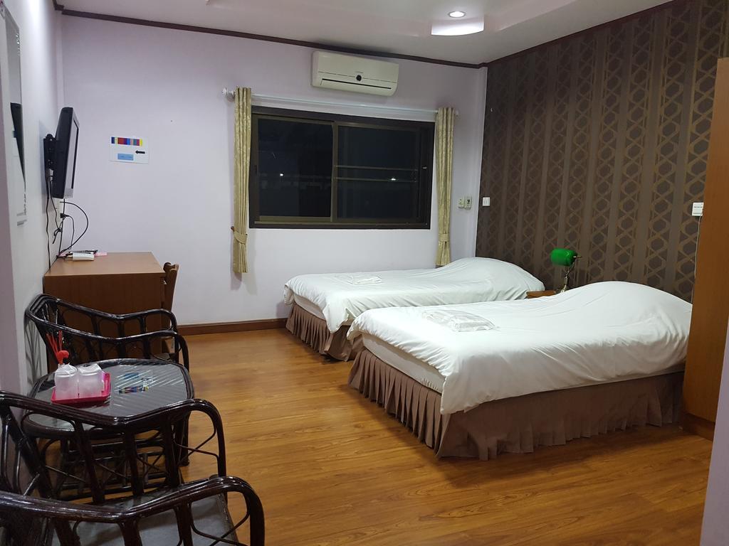 Garden Place Phetchabun Extérieur photo